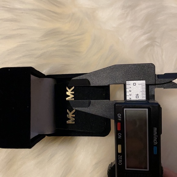 MK stainless steel gold earrings - Picture 6 of 6